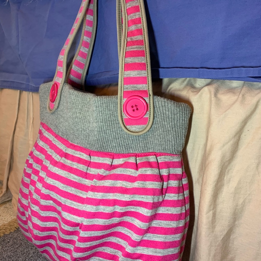 Spring Pink and Grey purse - Picture 2 of 5